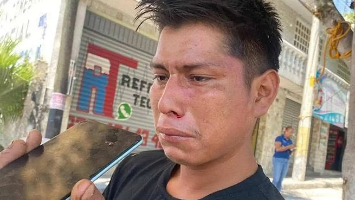 VIDEO | Esto se sabe del caso del vendedor de fruta golpeado en Puebla y dejado inconsciente
