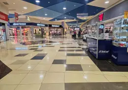 Comerciantes de plaza Sendero endurecen medidas