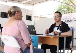 Seguirán servicios médicos gratuitos en las comunidades vulnerables: Salud Municipal