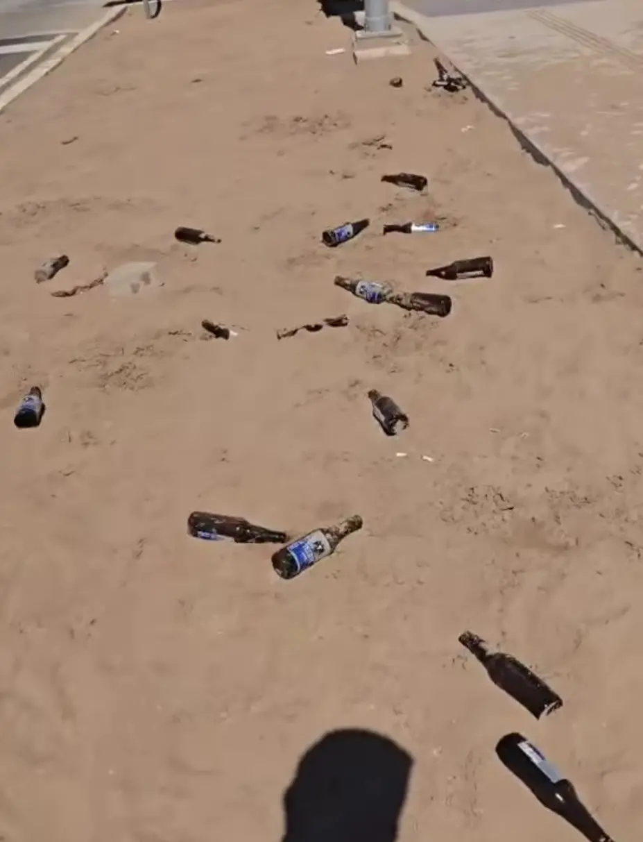 Ensucian el Malecón de Huatabampito