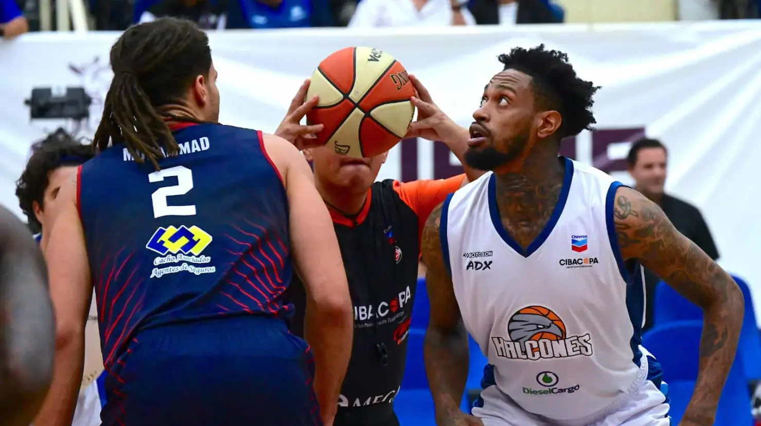 El equipo de Ciudad Obregón gana los dos primeros juegos de la primera serie de Play Offs.