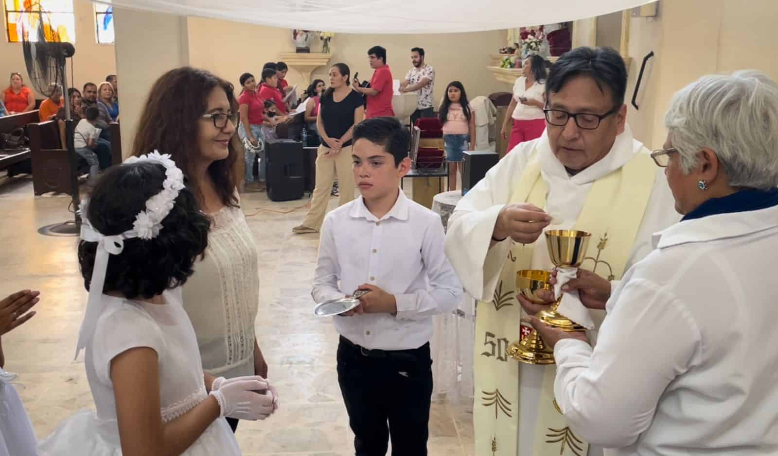 Hay mayor conciencia previa a los sacramentos: Padre Aníbal