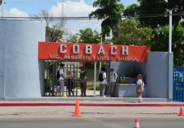 Van egresados del Cobach a universidades de Obregón