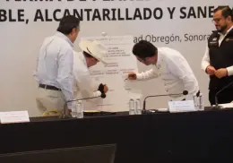 Alcaldías de Sonora firman Plan Integral de Agua Potable