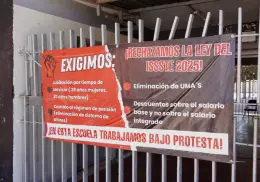 Maestros en paro atienden alumnos a distancia: aplican formatos como en la pandemia