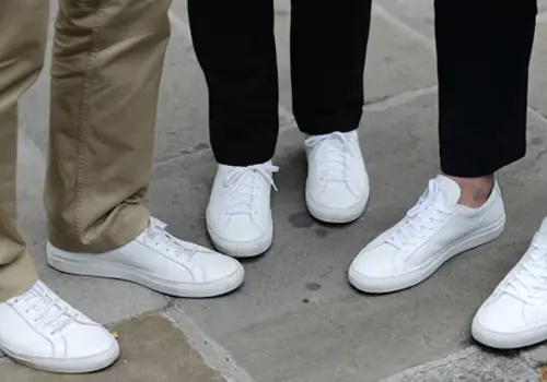 3 formas de limpiar tus tenis blancos para evitar que se les hagan manchas amarillas