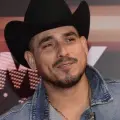 A Espinoza Paz "le cayó la voladora": se queda sin visa de trabajo en Estados Unidos