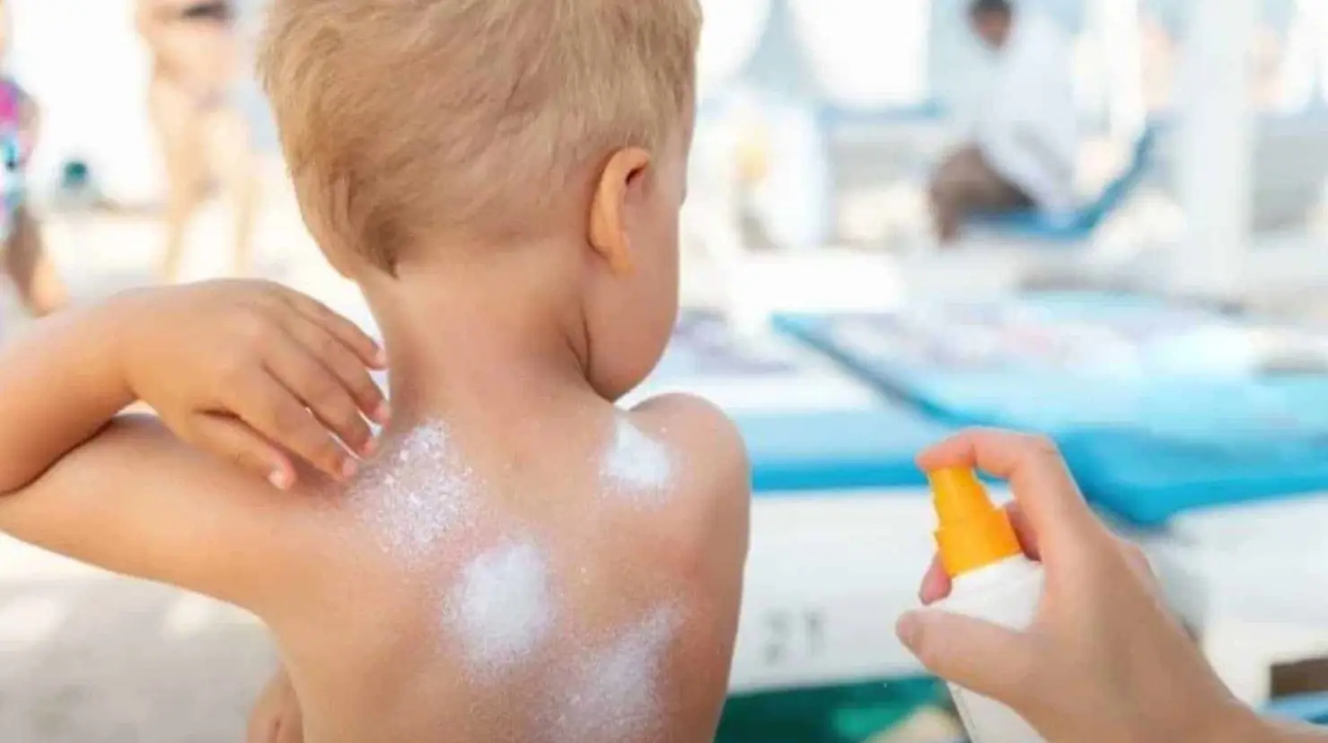 ¡Protege su piel!, ¿Cómo elegir el mejor protector solar para tu bebé?