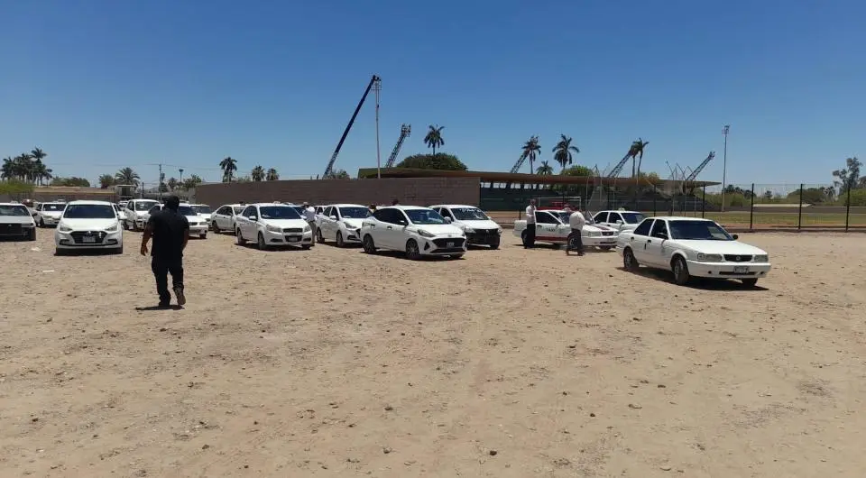 Operadores de taxis pirata quieren operar legalmente en Cajeme