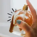 3 perfumes árabes para mujeres sofisticadas que serán tendencia esta primavera