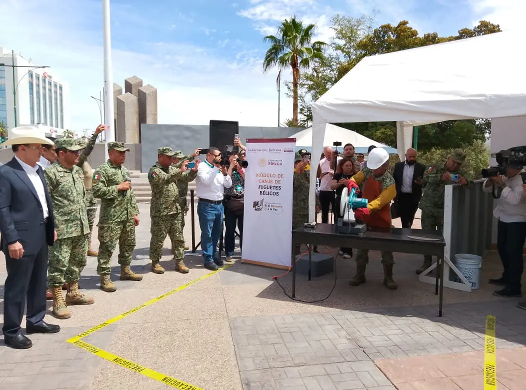 Sonora es flujo de armas de contrabando de EU a México: Alfonso Durazo