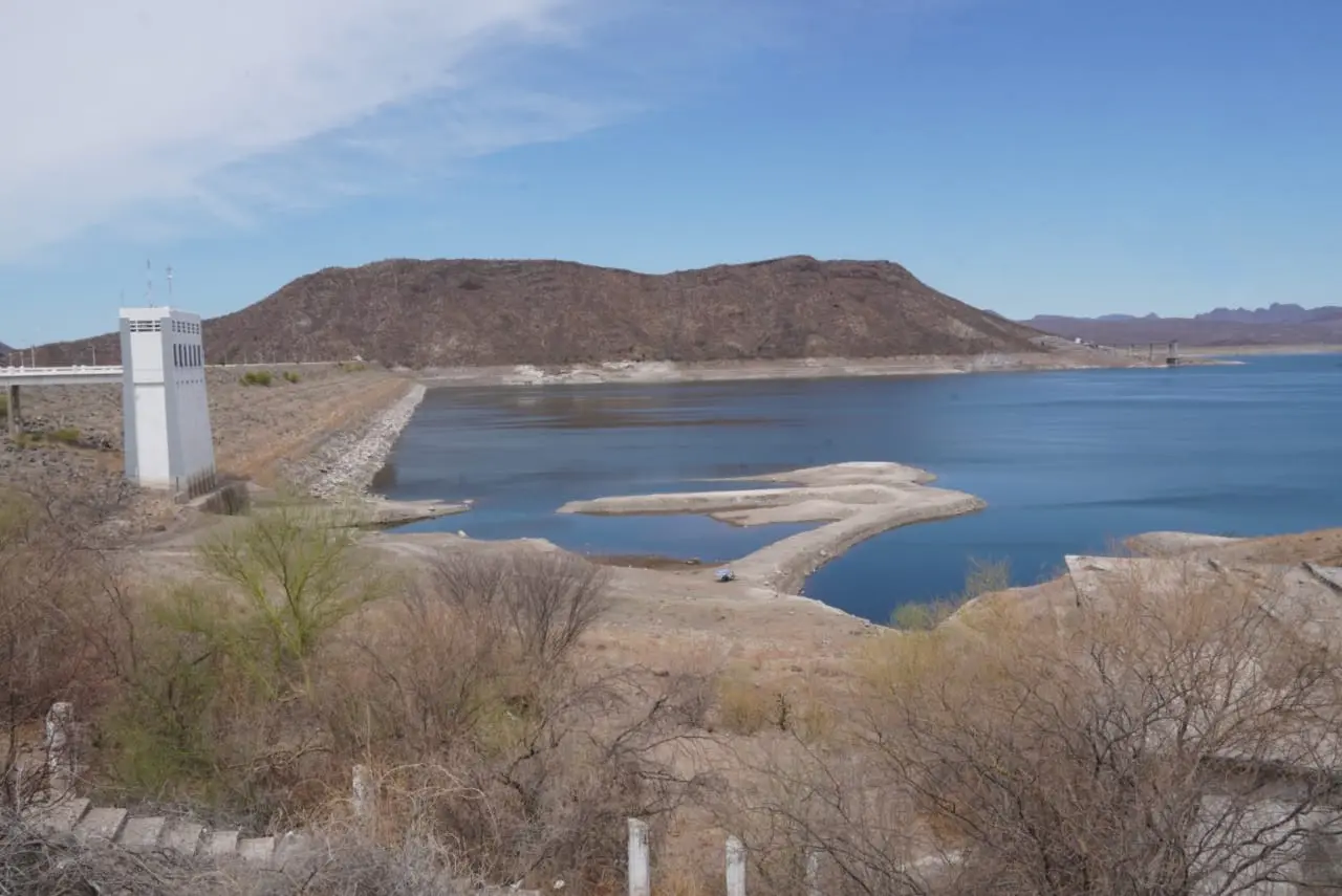 Presa cerrada para uso agrícola