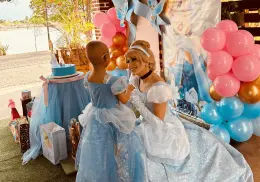 Como una princesa, Salomé celebra su cumpleaños soñado