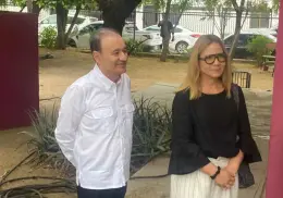 Alfonso Durazo ejerce su voto en histórica Elección Judicial 2025 en Hermosillo