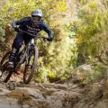 3 Bicicletas que ofrecen rendimiento y seguridad para iniciar en enduro