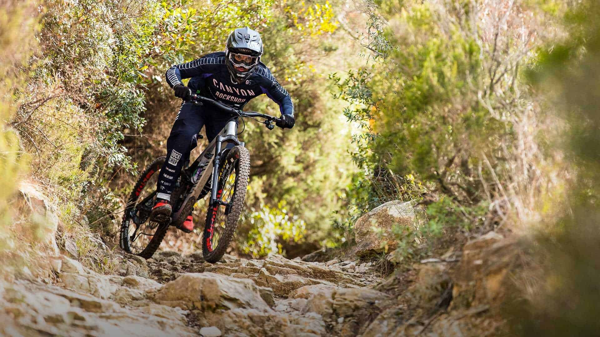 3 Bicicletas que ofrecen rendimiento y seguridad para iniciar en enduro