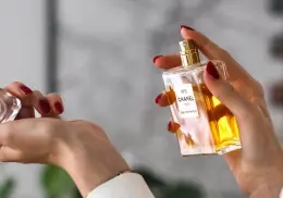 ¿Buscas una fragancia fresca y duradera? Estos 3 perfumes de serán tendencia en junio 2025