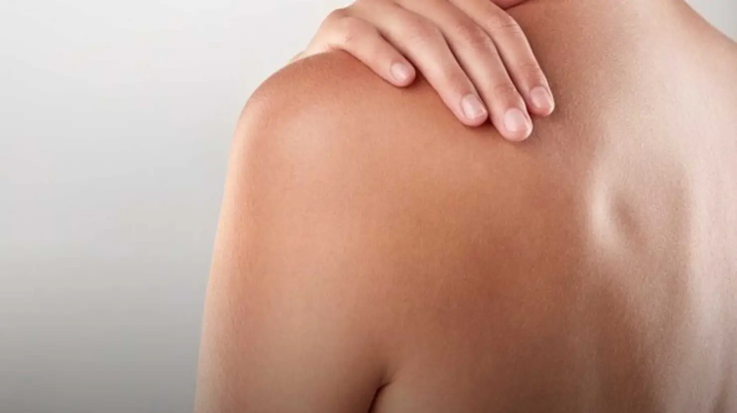 ¿Cómo las bacterias de tu piel influyen en su salud, apariencia y cómo cuidarlas para un rostro radiante?