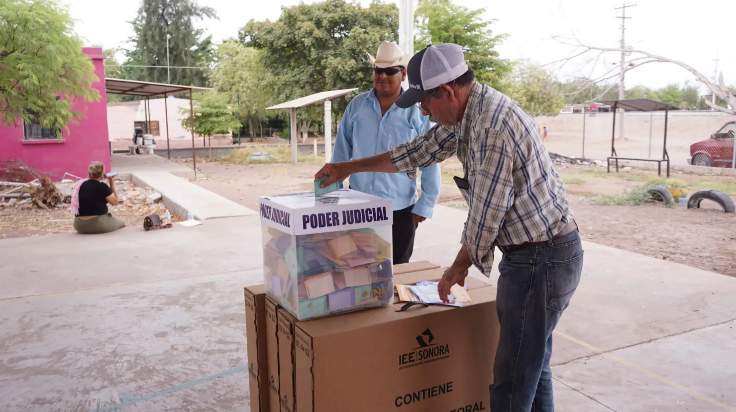 Falta de casillas electorales y lluvia inhiben intención de voto Yaqui