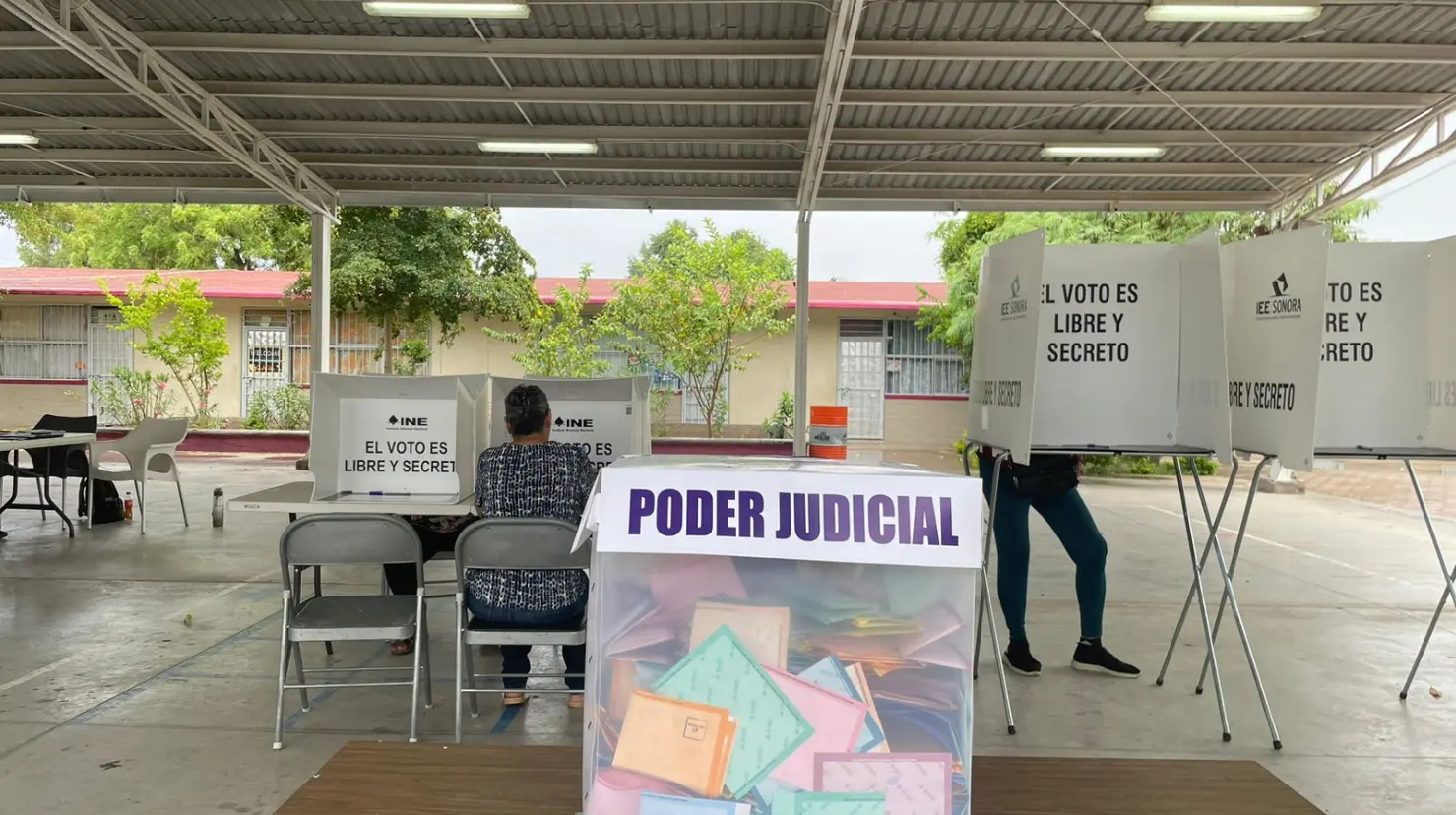 Anulan voto en protesta contra ley del Issste