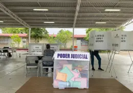 Anulan voto en protesta contra ley del Issste