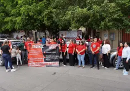 Padres de familia cetemistas se solidarizan con los maestros