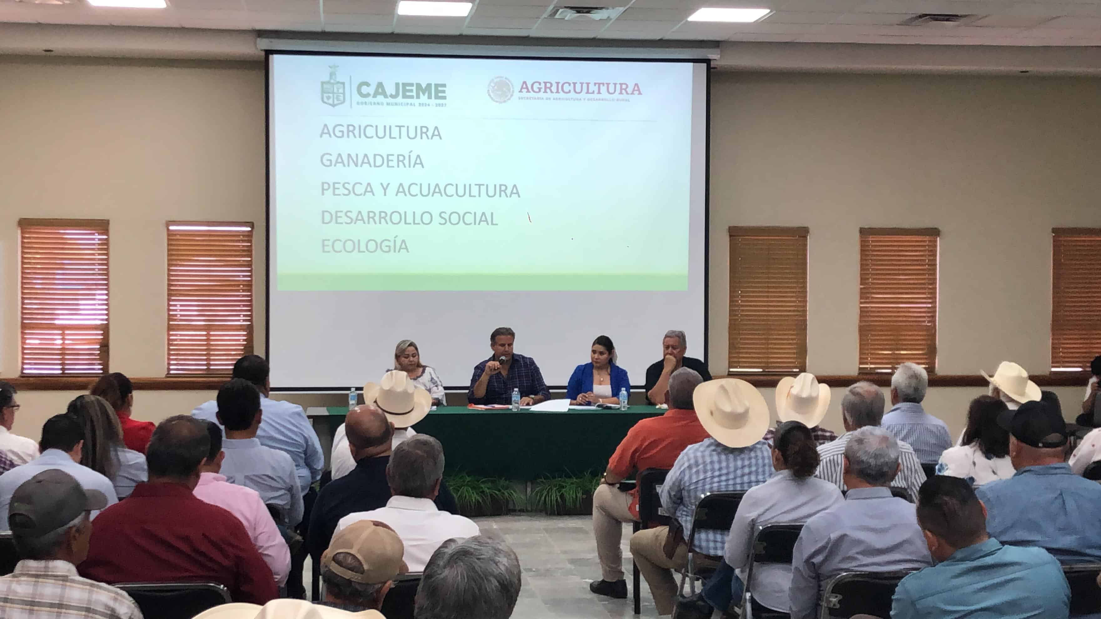 Sesiona Consejo Municipal del Desarrollo Rural Sustentable