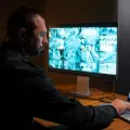 ¿Cuánto cuesta instalar un circuito cerrado de televisión para un negocio? Esto debes saber