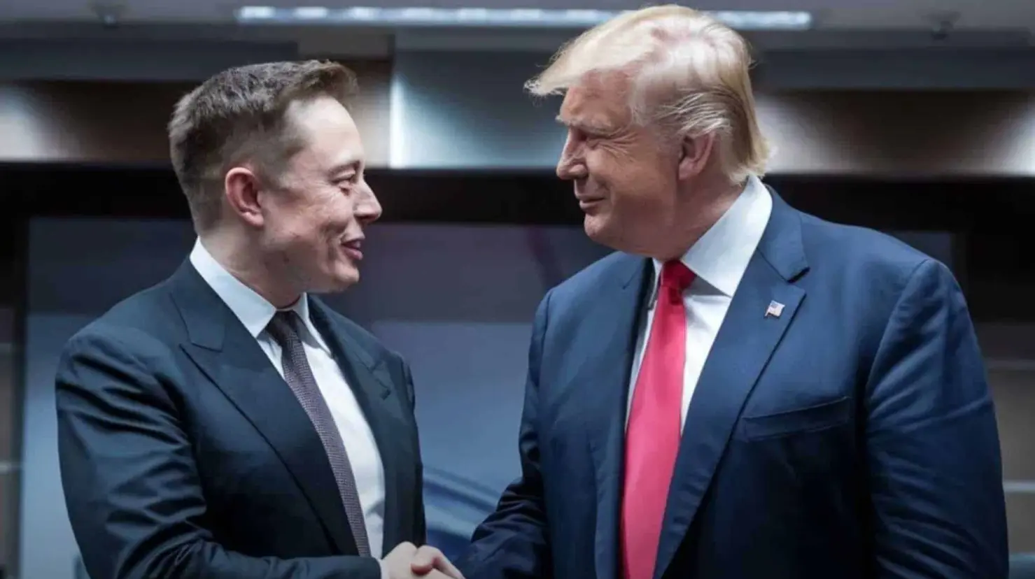Estalla guerra digital entre Elon Musk y Donald Trump