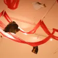 Exposición Cielo Rojo en honor a la Guardería ABC