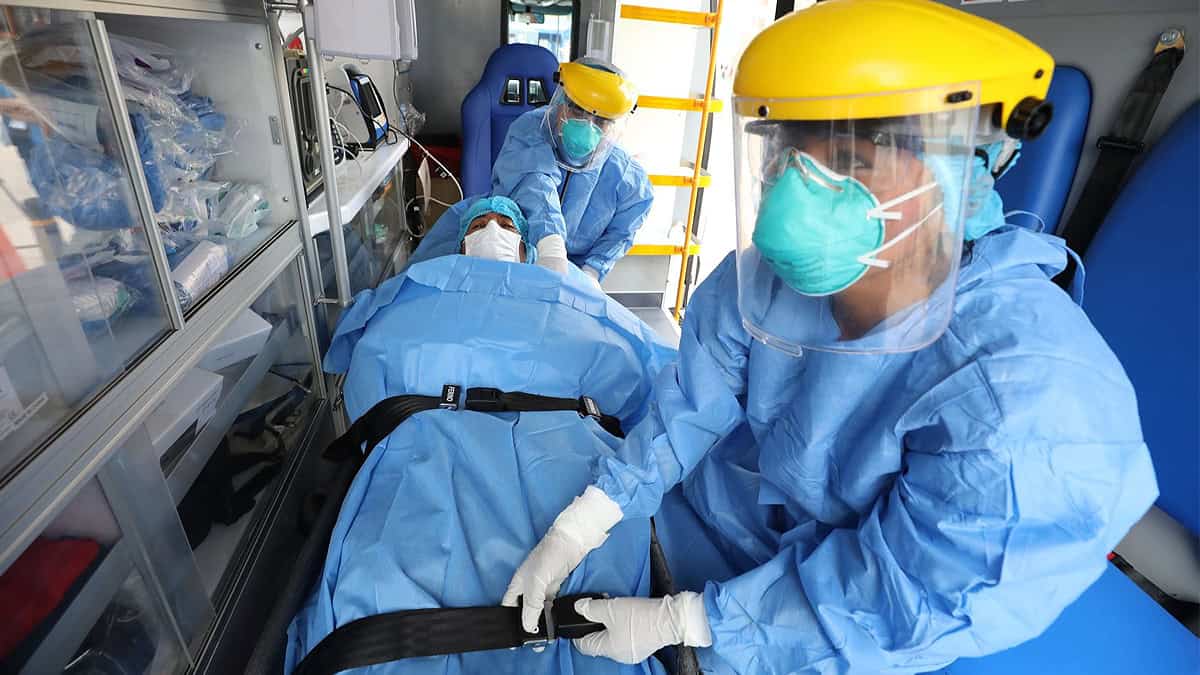 Brote de Covid-19 en China obliga al cierre de escuelas y temen propagación internacional