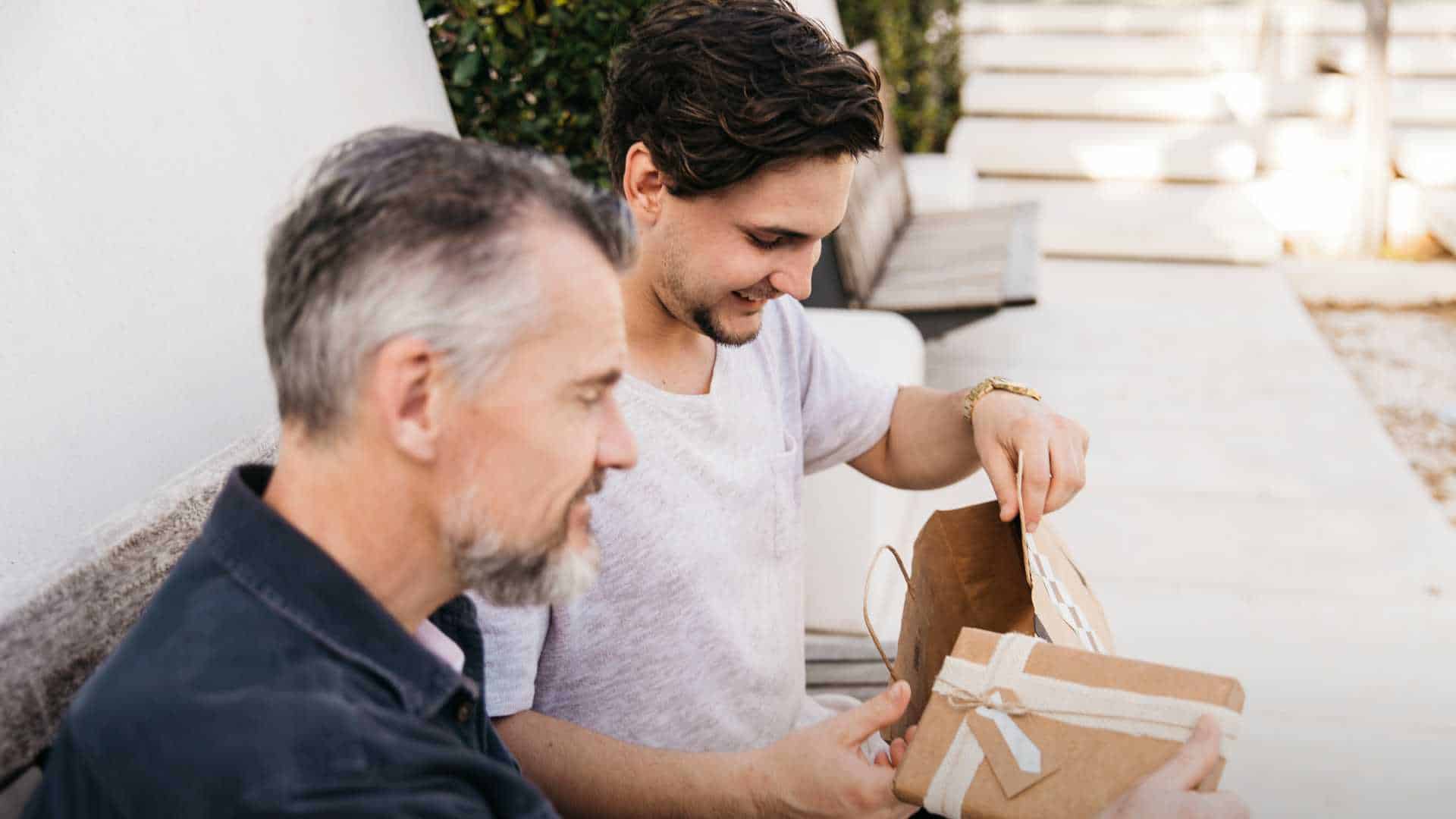 ¡Consiente a Papá! Tenis cómodos y con estilo que se adaptan a su ritmo de vida