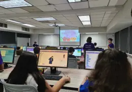 Niños aprenden a crear videojuegos en Cajeme