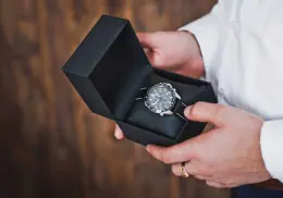 Día del Padre 2025: 5 relojes con grandes descuentos para regalar este 15 de junio