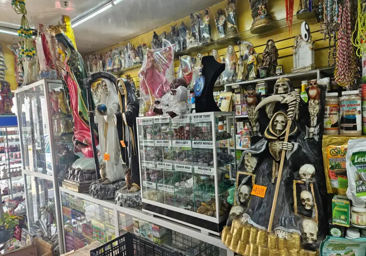 Reducidas, ventas de productos esotéricos