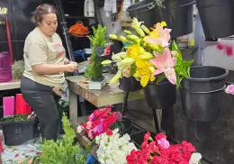 Día del Padre: "No pinta" la venta de flores en Cajeme