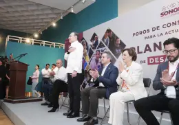 Alfonso Durazo inaugura foros de consulta