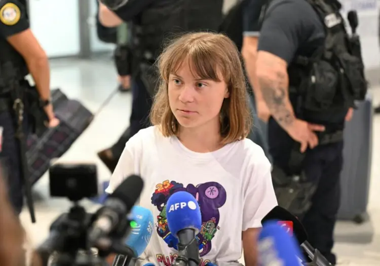 Greta Thunberg acusa a Israel de "genocidio" tras ser deportada por intentar llevar ayuda a Gaza