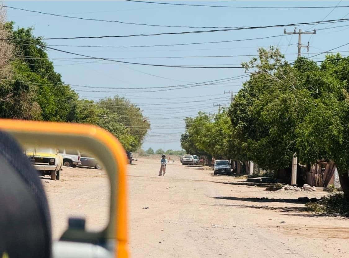 Pavimentarán la calle Democracia en Pueblo Yaqui