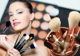Así puedes limpiar tus brochas de maquillaje para evitar que se maltraten ¿Qué necesitas? | VIDEO