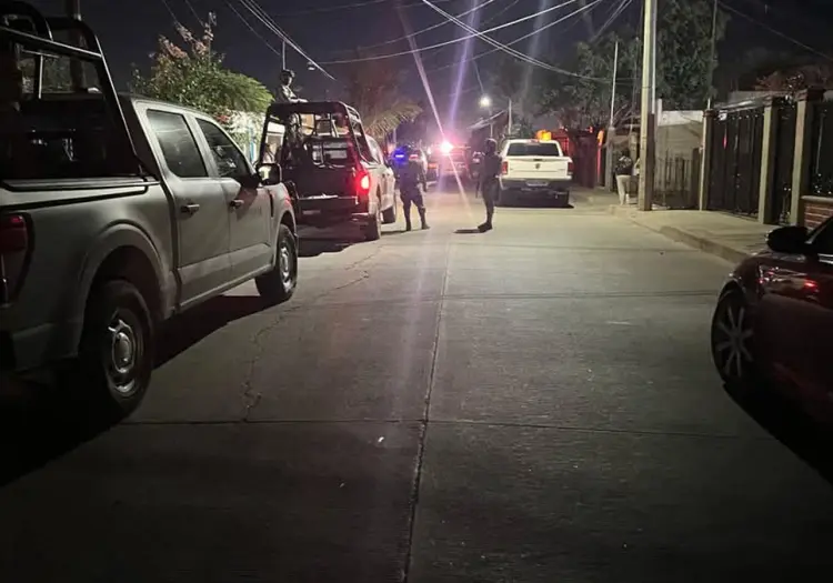 Atacan a balazos a dos hombres en la Valle Verde