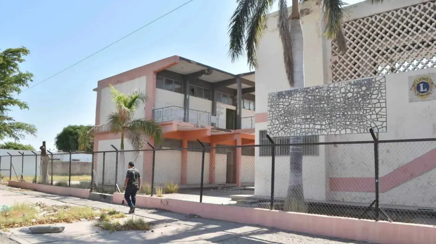 Esta escuela clausurada en Cajeme se convertiría en albergue