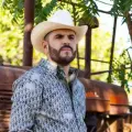 El Komander planea fiesta masiva con sus fans: ¿Ya hay lugar y fecha? 