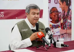 Entregan en Sonora tarjetas para programa La Escuela es Nuestra