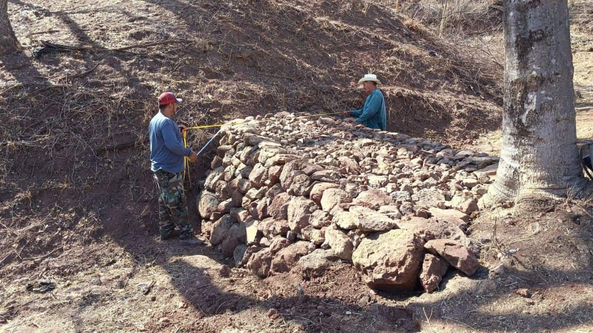 Construyen represas