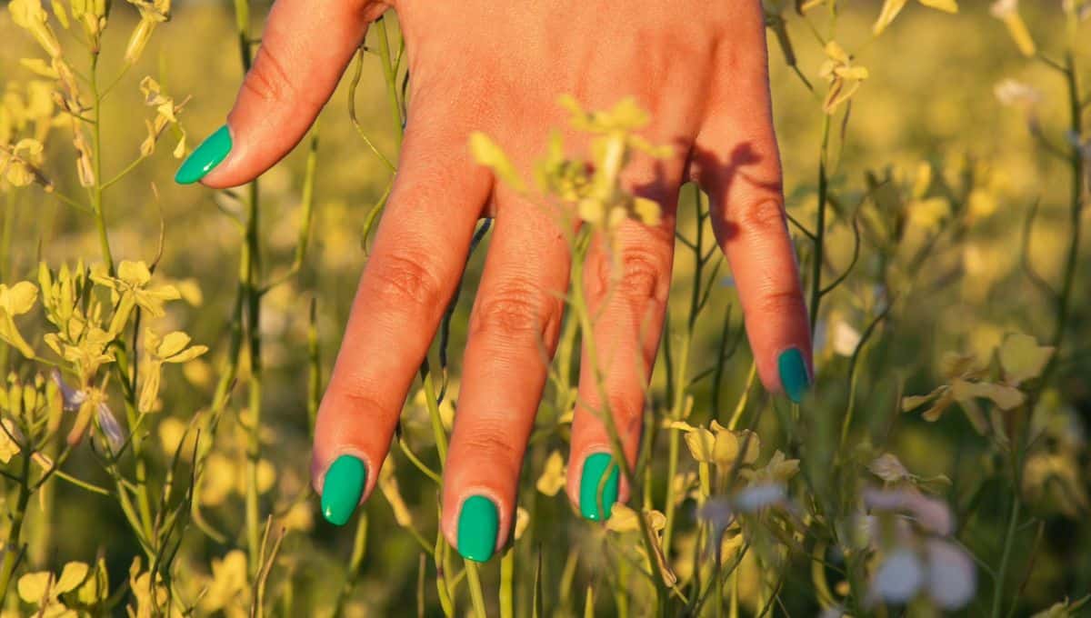 5 tonos de uñas que están en tendencia y te harán lucir fresca esta temporada primavera-verano