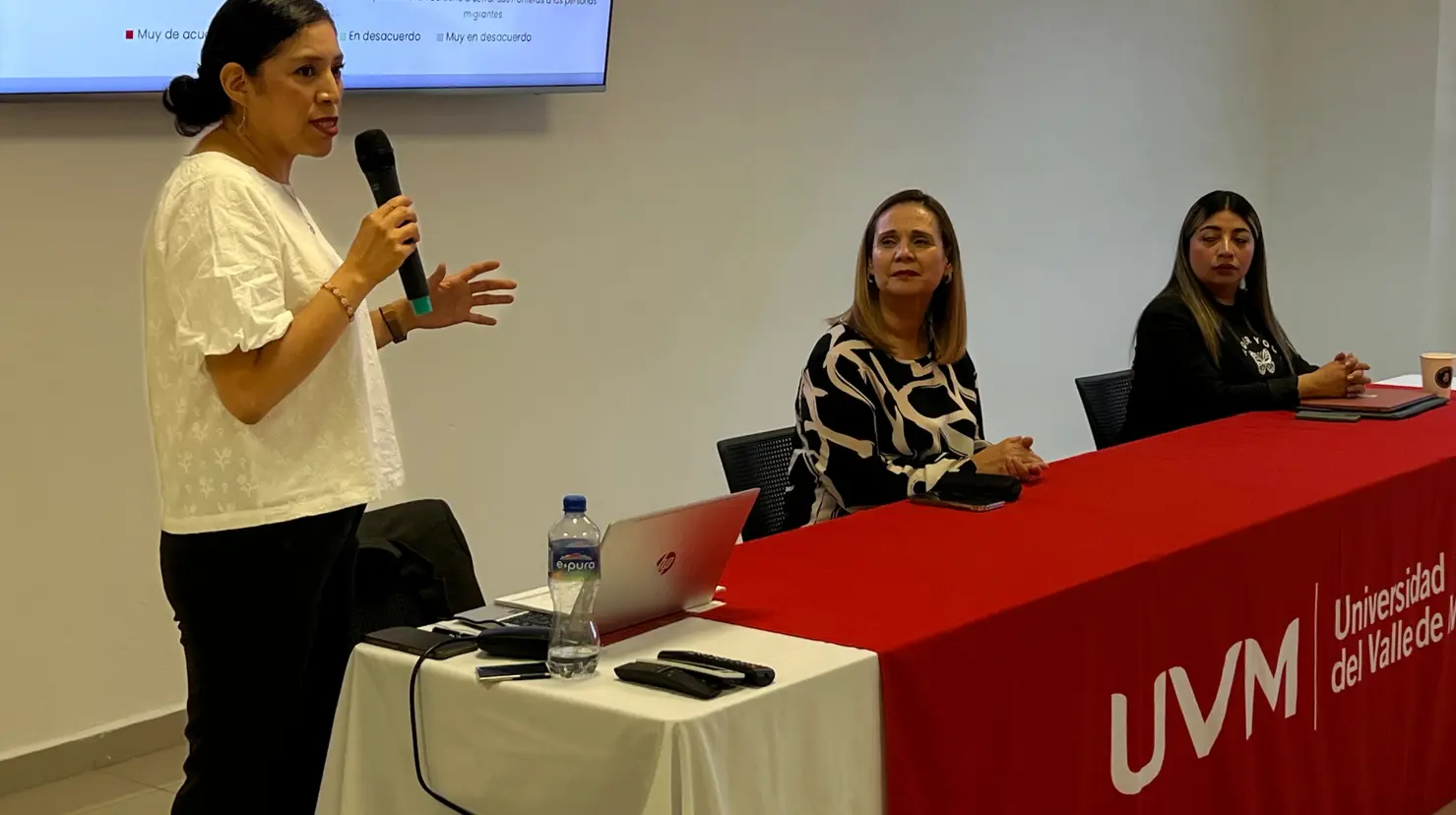 Migran mujeres por violencia y pobreza