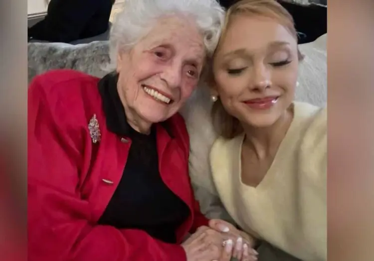 Muere abuela de Ariana Grande a los 99 años de edad