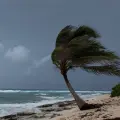 ¿Qué significan los colores de alerta por huracanes?