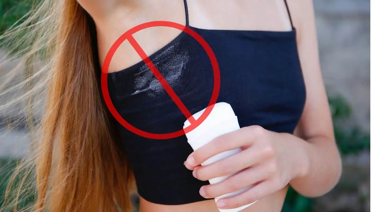 Elimina las manchas de tu ropa con este método / Canva